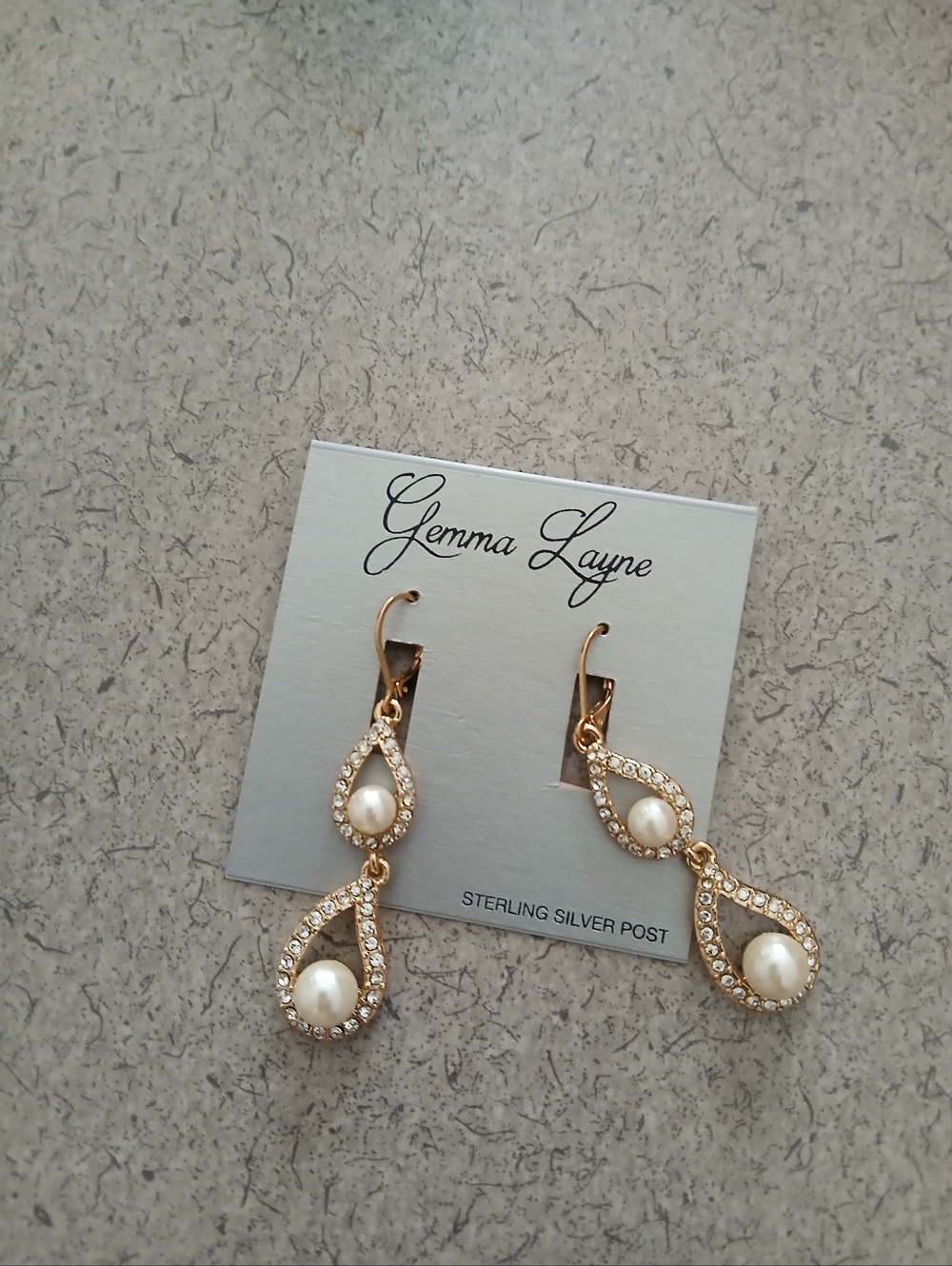 Gemma Layne Gold Pearl Drop Earrings – Elegant Classic Jewelry